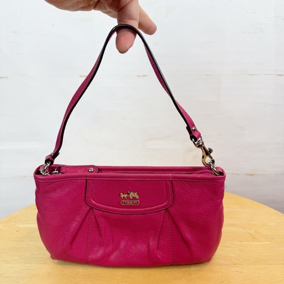 Coach | Pink Leather Mini Bag - Picture 3 of 12